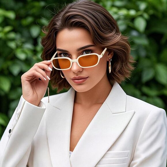 Retro Rectangular Sunglasses - Picture 2 of 7